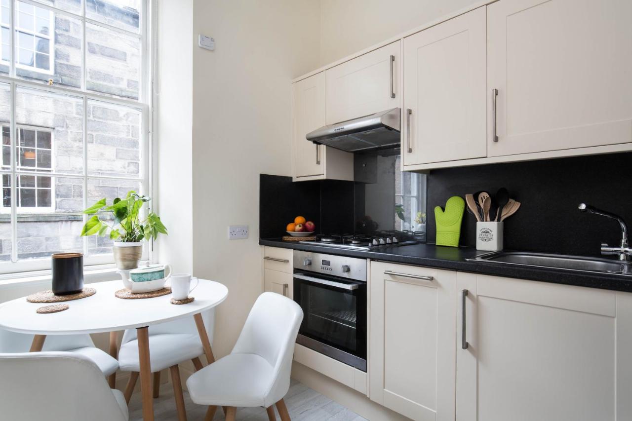 Stockbridge Two Bedroom Apartment エディンバラ エクステリア 写真
